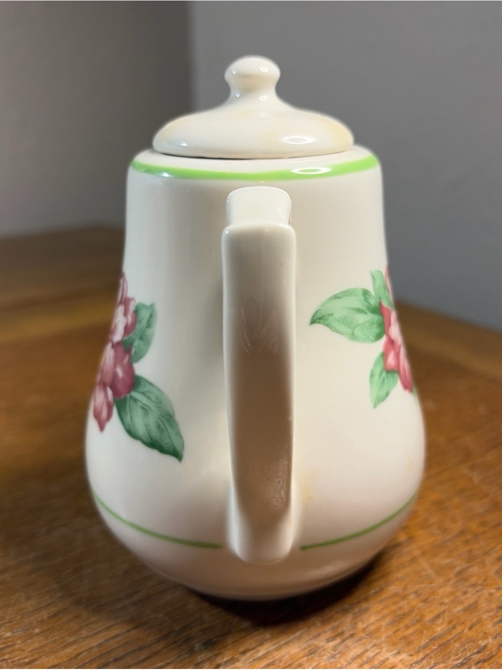 GREENBRIER RESORT HOTEL C&O RAILROAD DOROTHY DRAPER CHINA TEA POT HLC - Picture 2 of 10